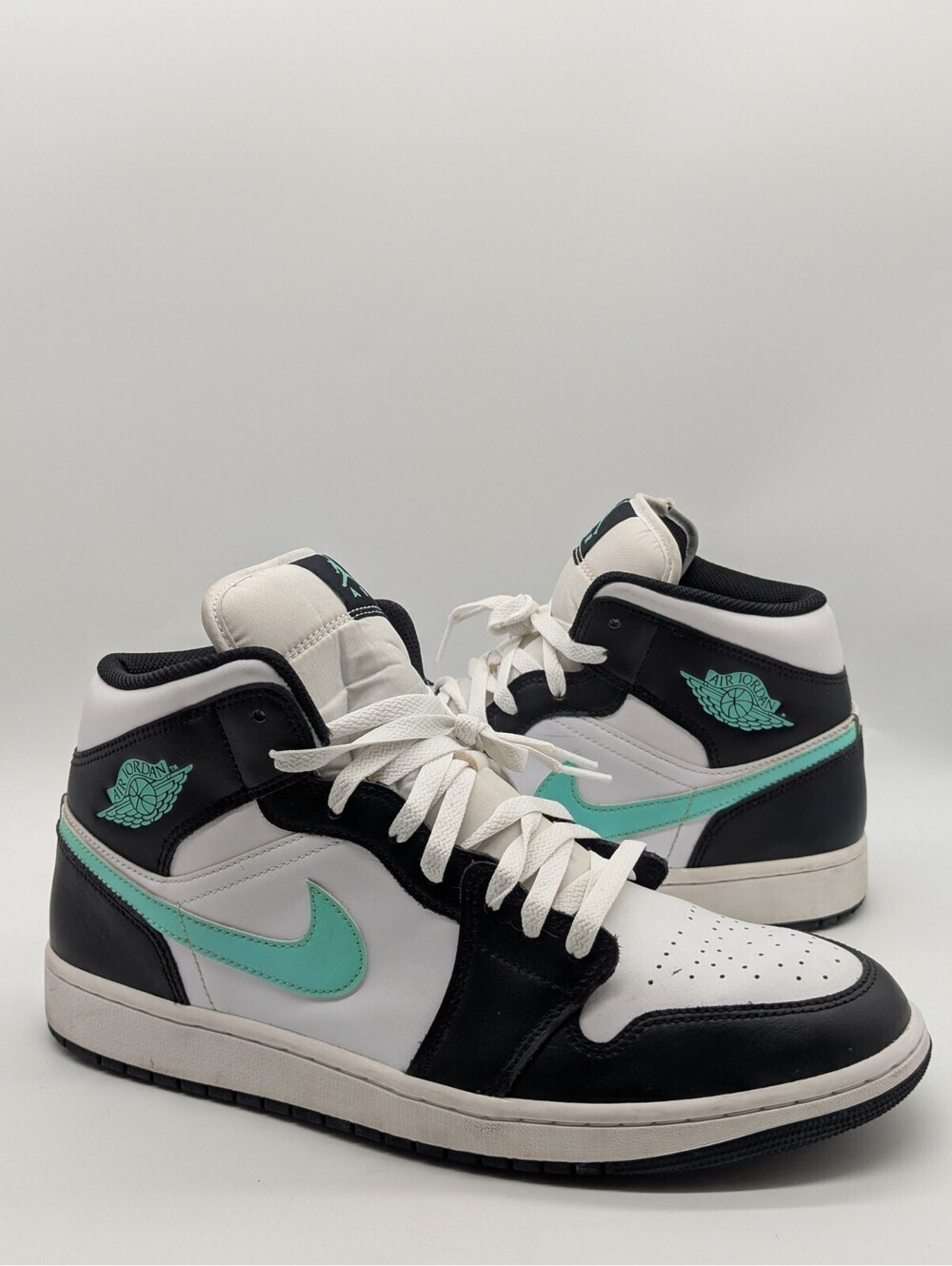 Nike Jordan 1 Mid Green Glow White Black Mens Size 12 Shoes Sneakers DQ8426-103
